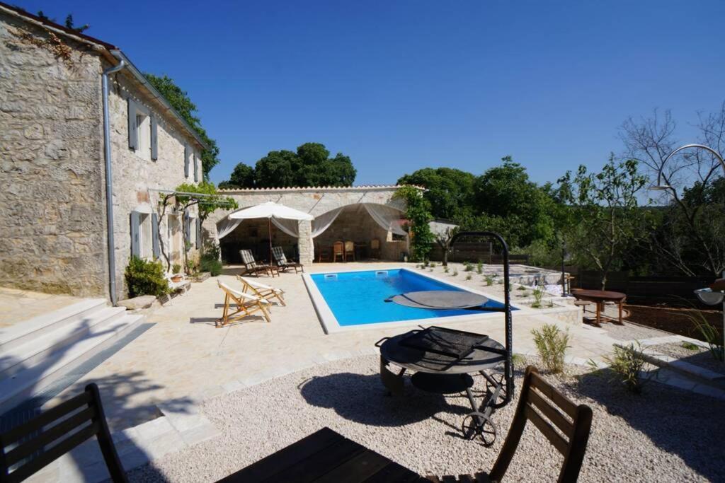 Ferienhaus Villa Alisia, wunderschönes Natursteinhaus bei Poreč, Istrien, Kroatien Vranje Selo Exterior foto